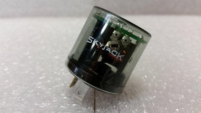 103743 Flasher 12 - 24 Volt (Note) | Genuine Skyjack