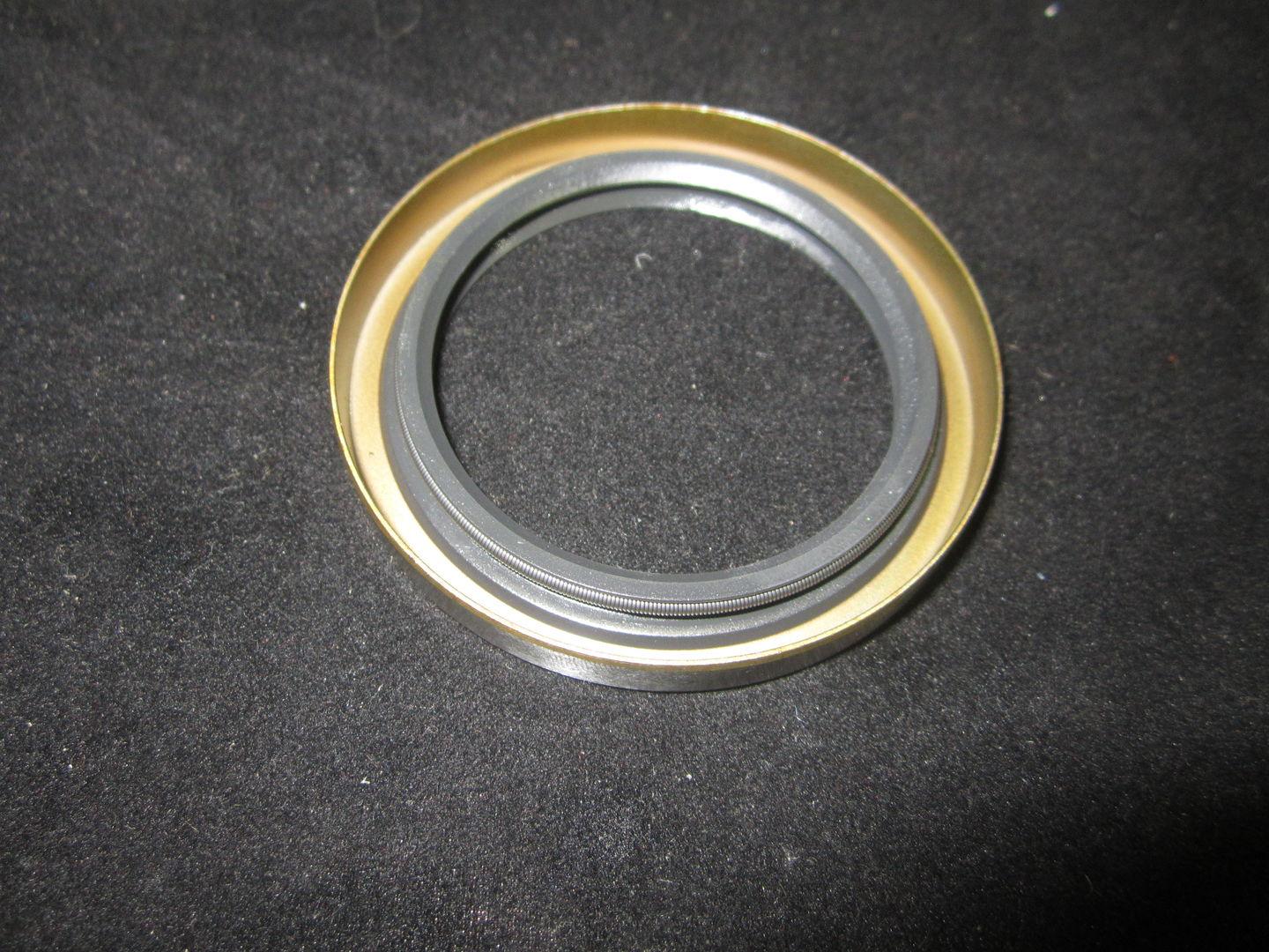 10732965 Oil Seal | JLG