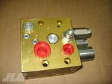 1102027 Valve Accumulator Charge Manif | JLG