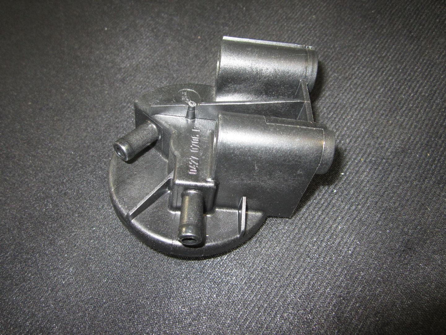 70001423 Bracket Fuel Filter | JLG