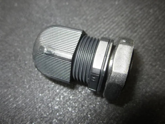 4460428 STRAIN RELIEF CONNECTOR | JLG