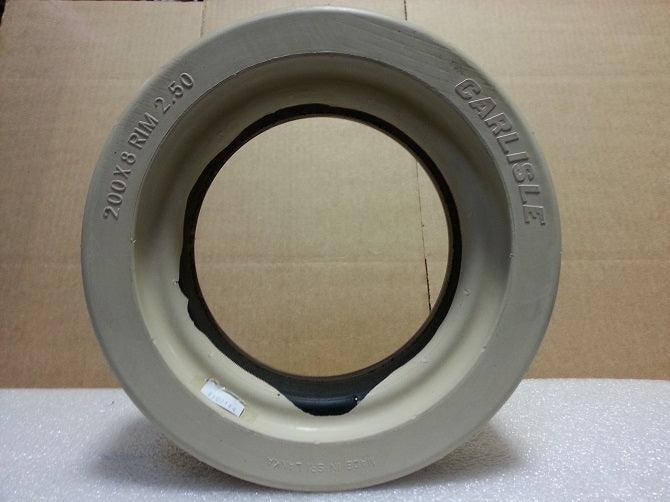 112604 Non-Mark Tire Only Sjm& Compac | Genuine Skyjack
