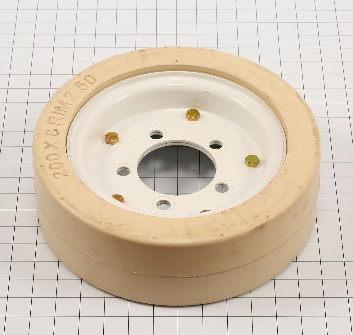 108020 Tire/Wheel Assembly Non-OEM | Skyjack