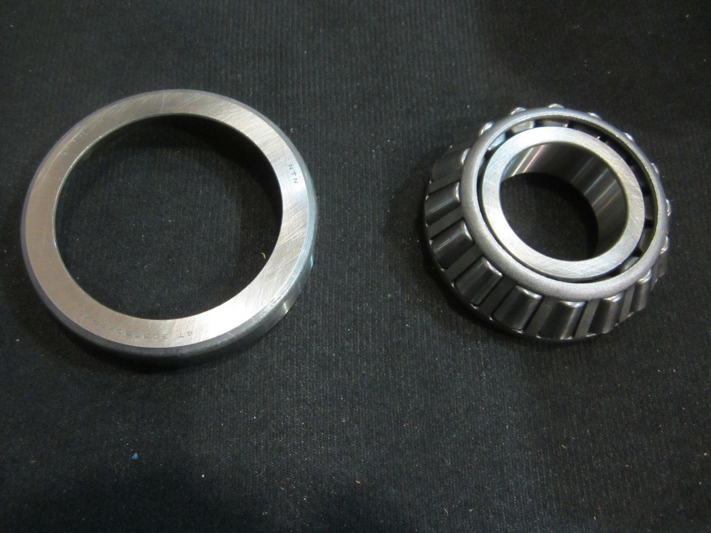 1321212 Bearing Cylinder 40X90X25.25 | JLG