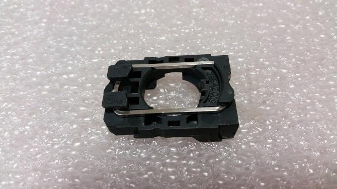 147056 Latch For Switch | Genuine Skyjack