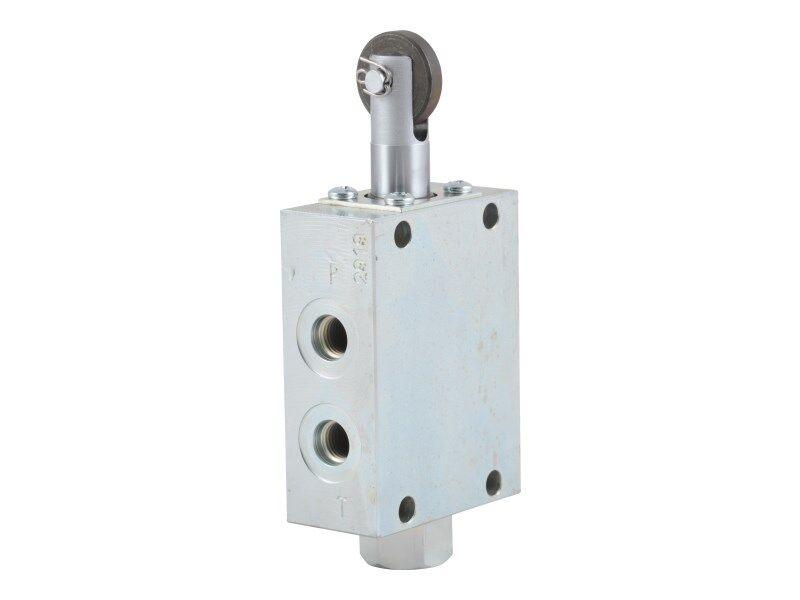 4640871 (3 Way Cam) Valve | JLG