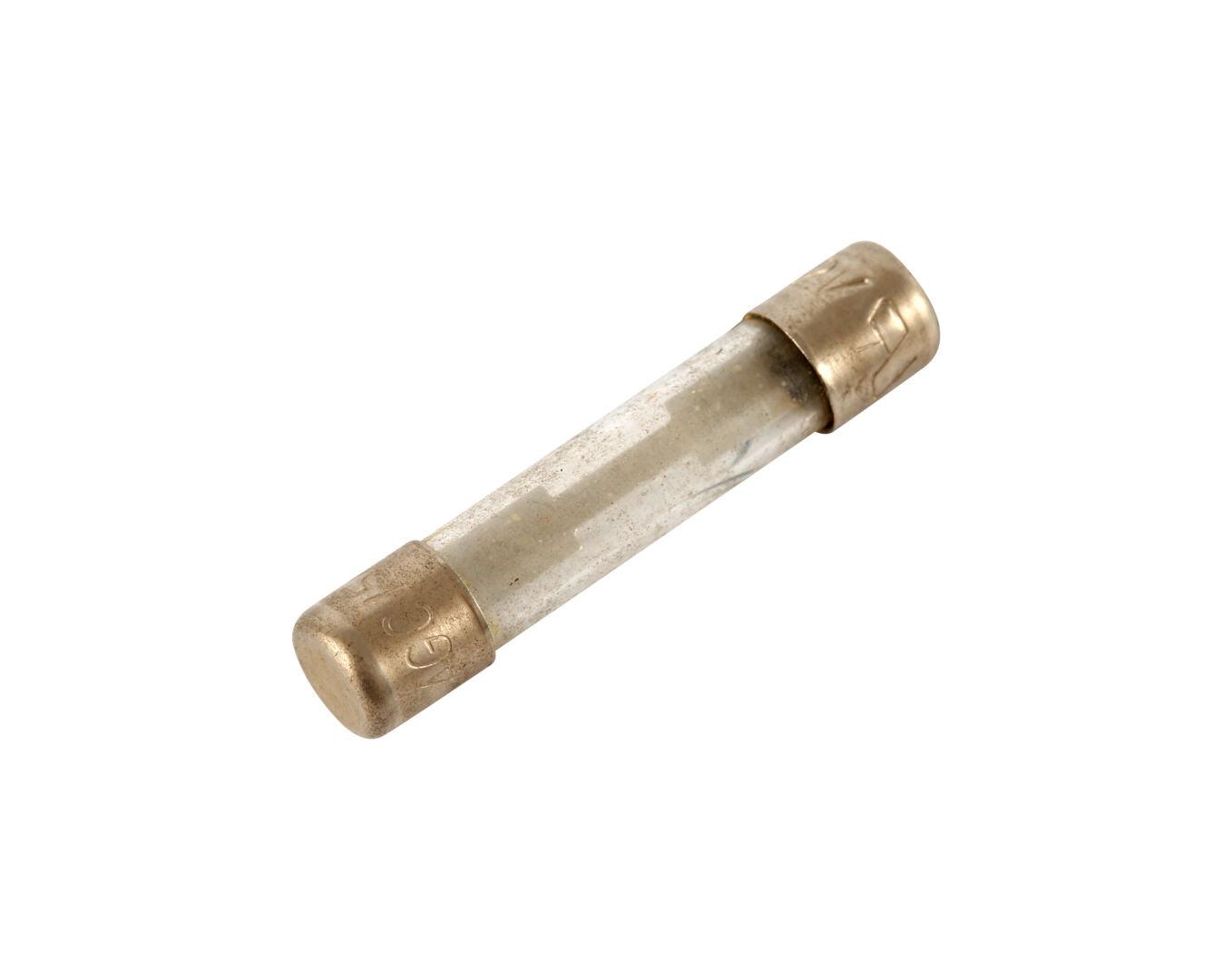 7023349 15 Amp Fuse | JLG