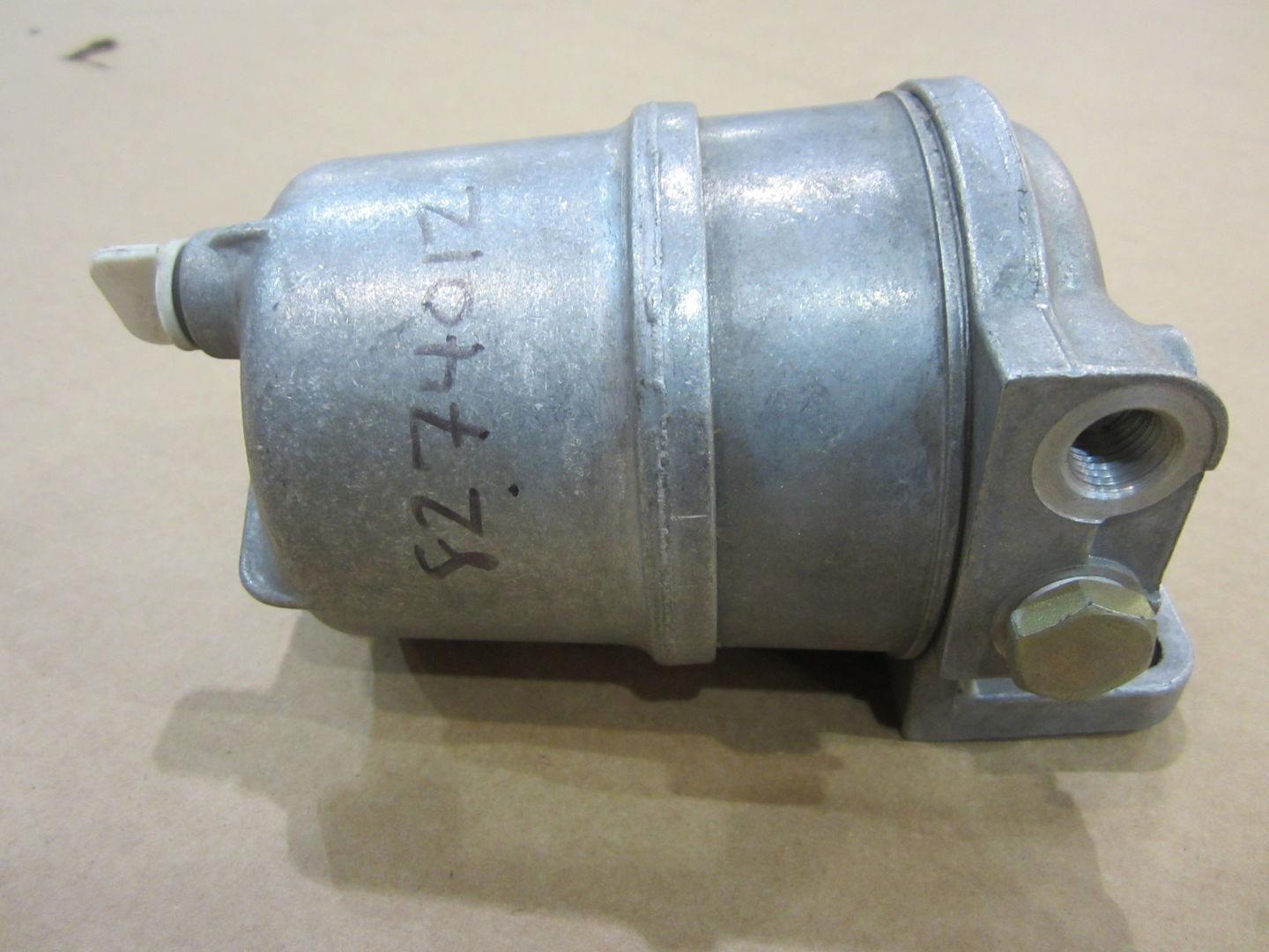 8274012 Separator Water | Skytrak
