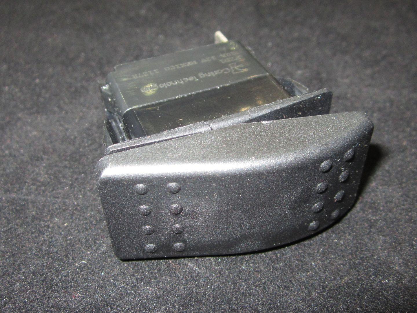91404330 Horn Switch W/ Actuator | JLG