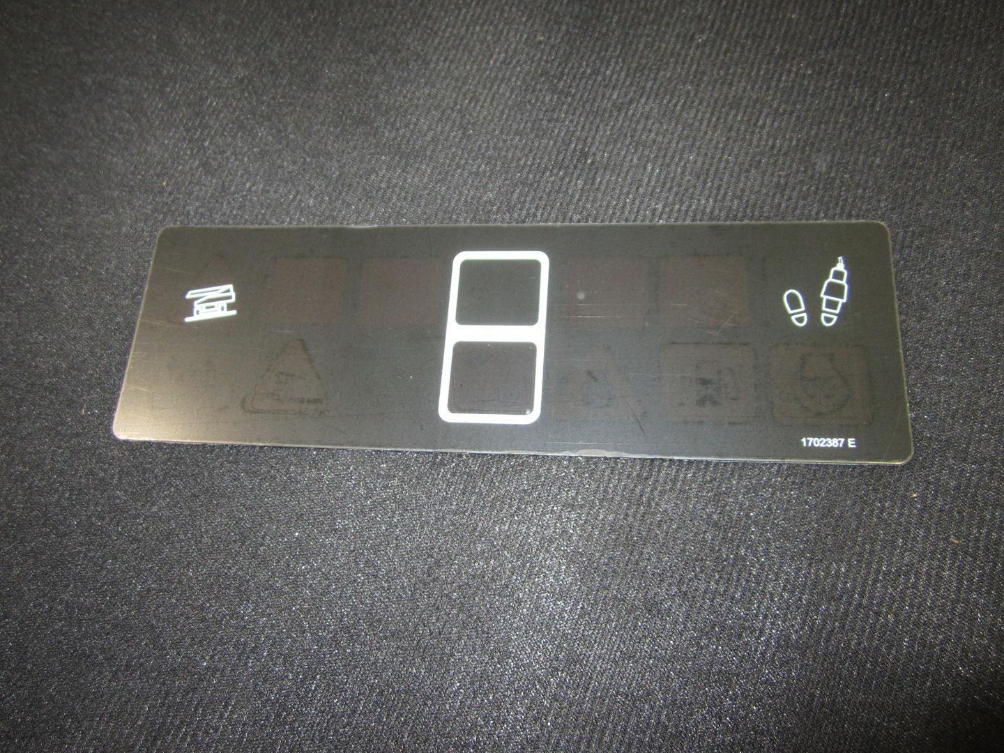 1702387 (Platform Display) Decal | JLG